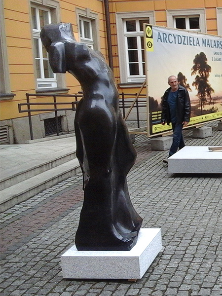 Rzeźba, tytuł: Sen